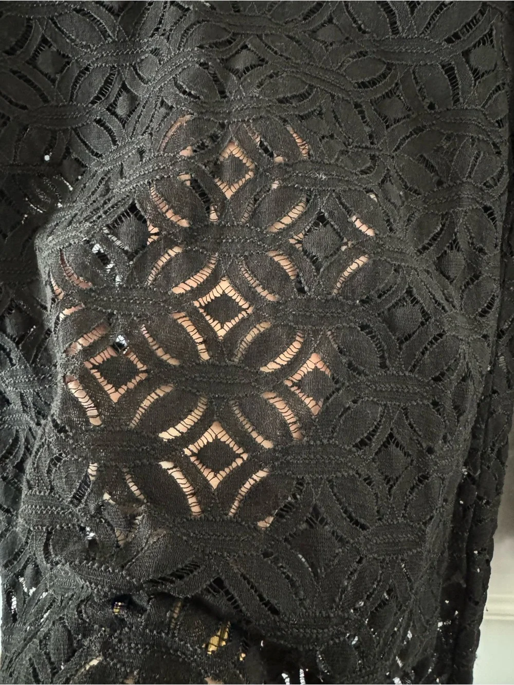 H&M Black Lace Bell-Sleeve Women's Top, cotton blend size small - Picture 4 of 9